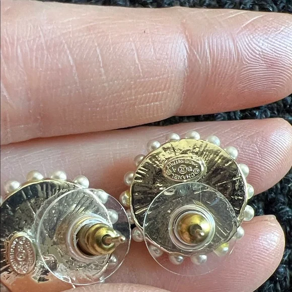 CHANEL Black and Silver Stud Earrings - Picture 7 of 8